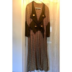 Vintage Dress - excellent piece for period piece